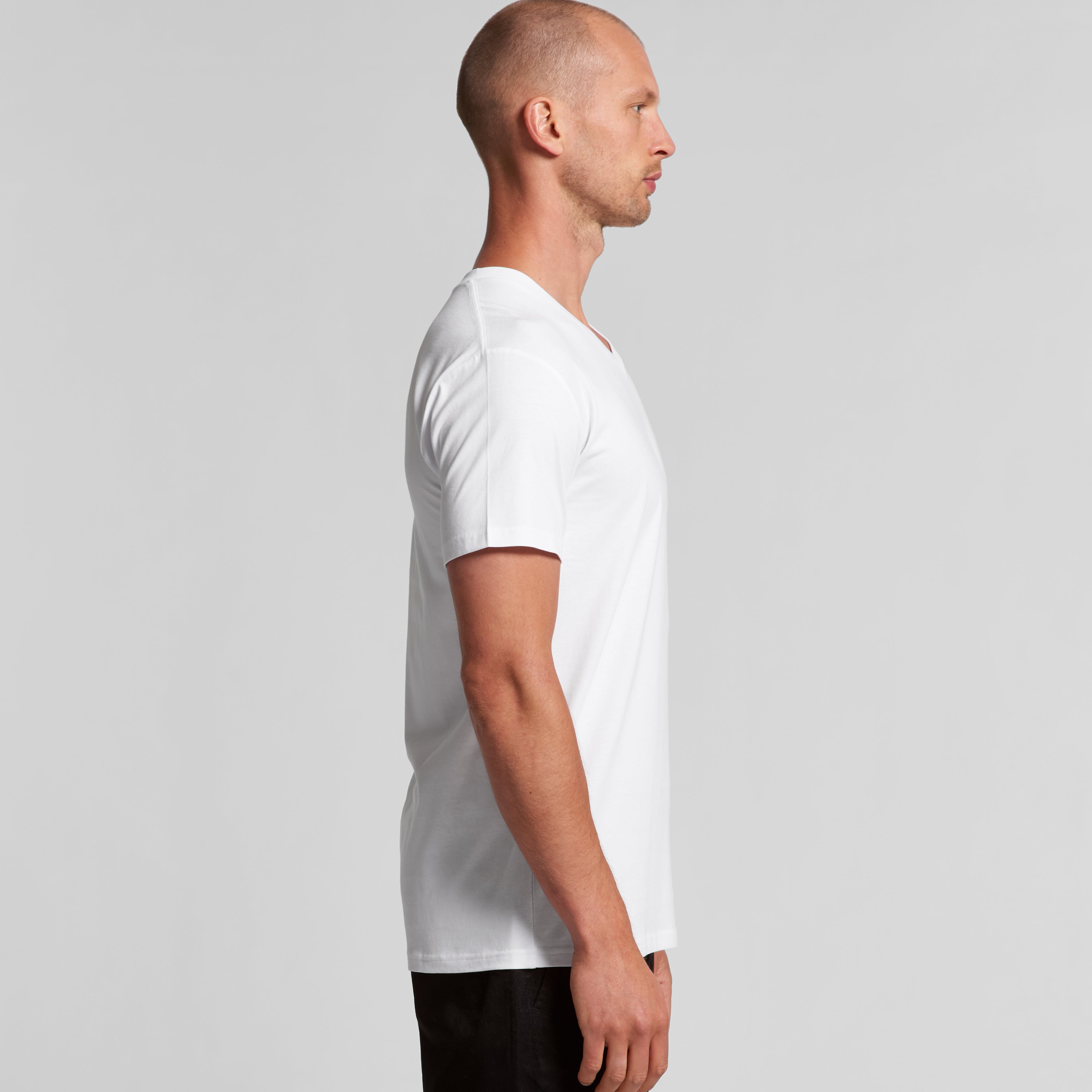 5001V STAPLE V NECK