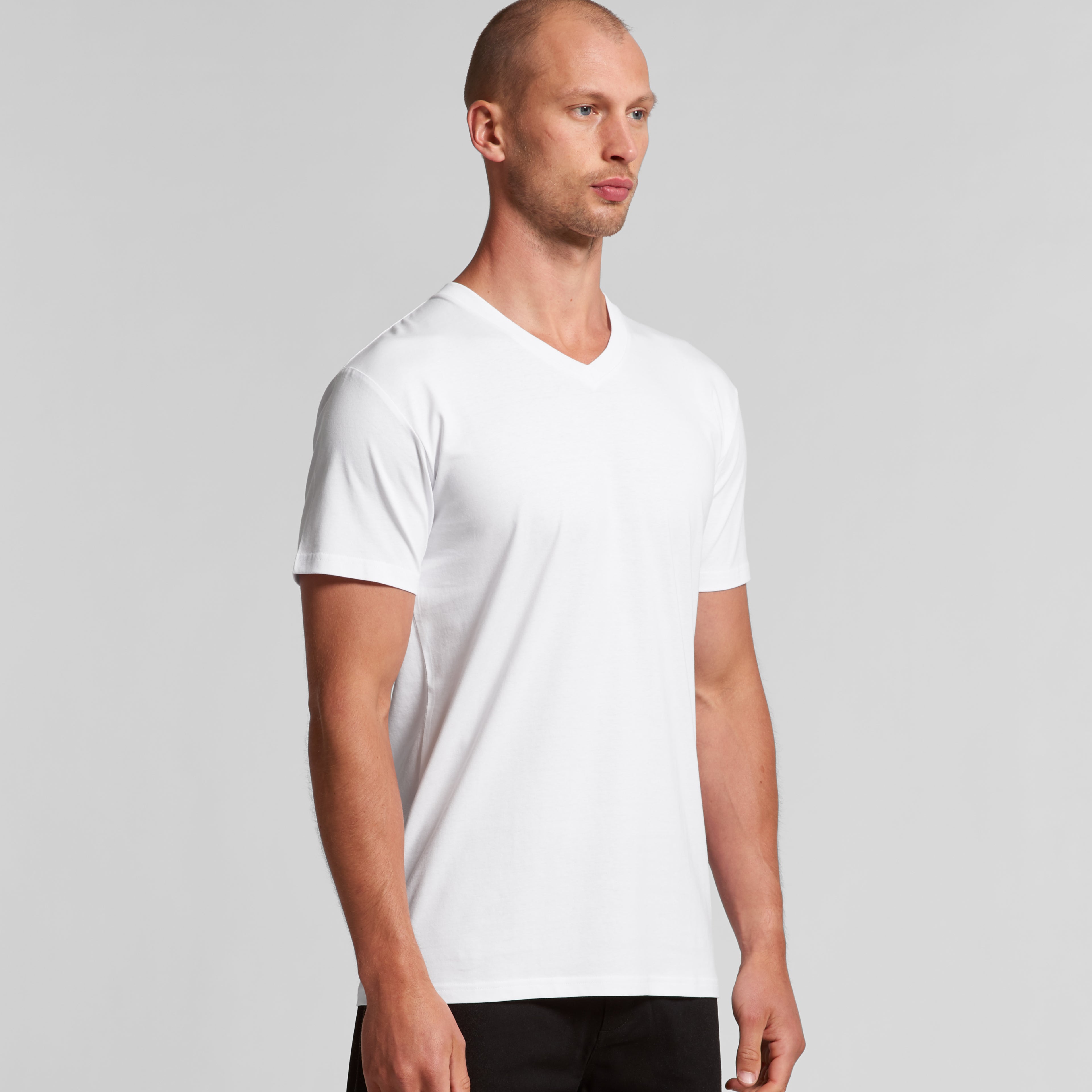 5001V STAPLE V NECK