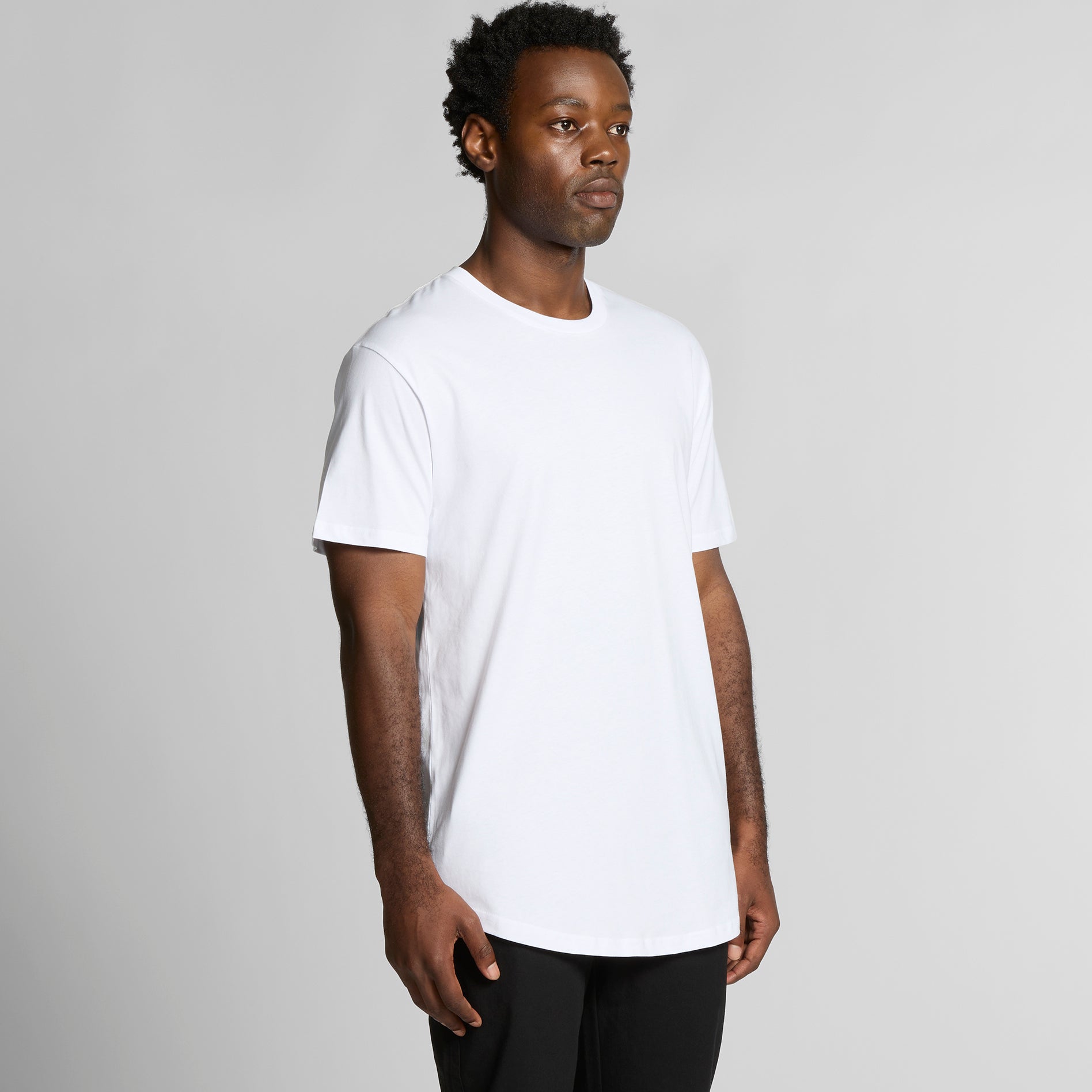 5076 STAPLE CURVE TEE