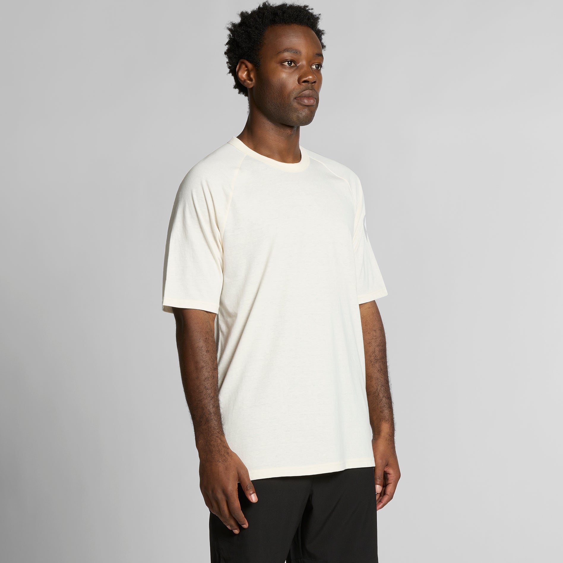 5610 ACTIVE BLEND TEE