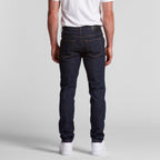 5801 STANDARD JEANS