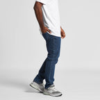 5801 STANDARD JEANS