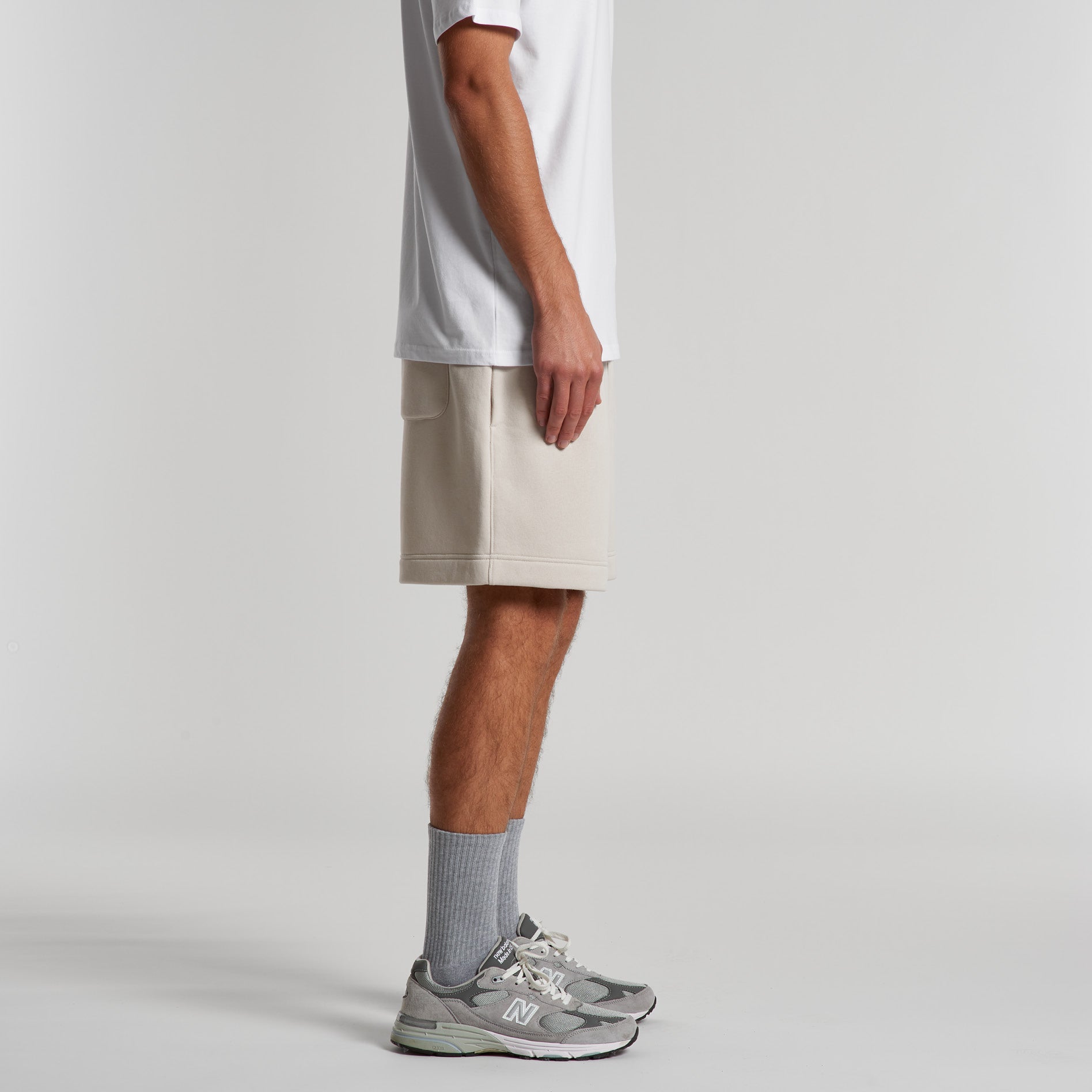 5933 RELAX TRACK SHORTS