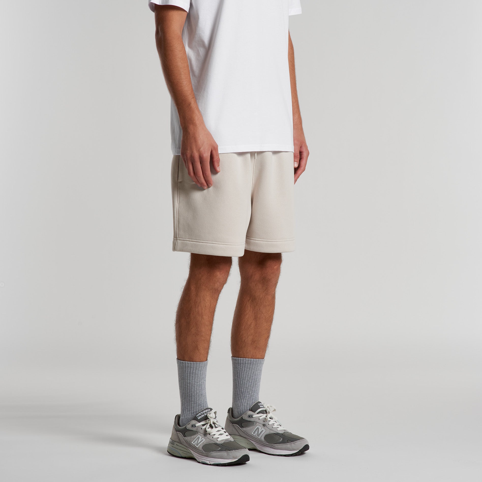 5933 RELAX TRACK SHORTS