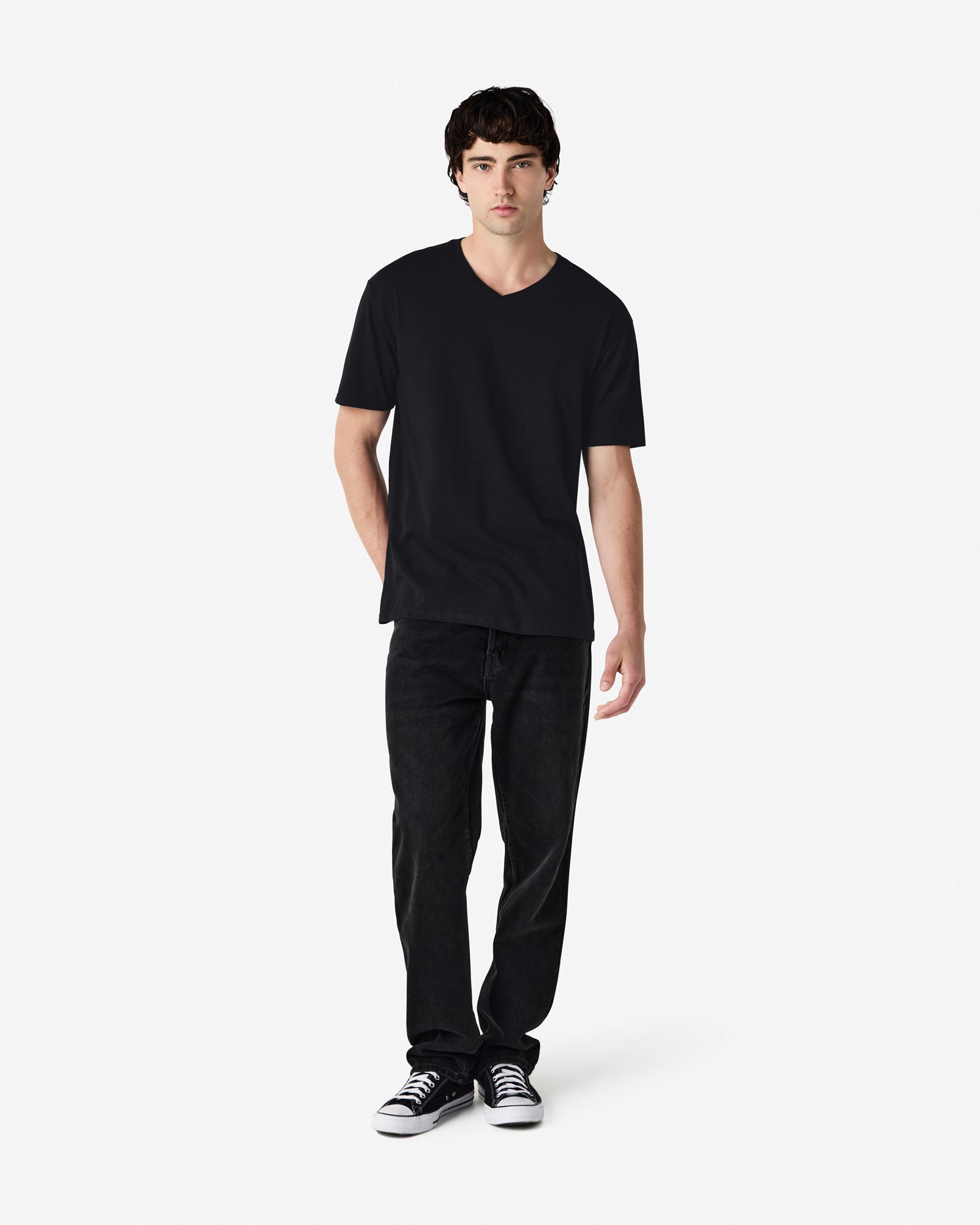 64V00 Gildan Softstyle Adult V-Neck T-Shirt