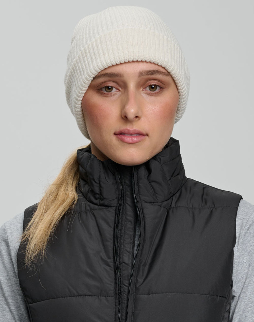 CH85 Roll Up Cable Knit Snug Beanie